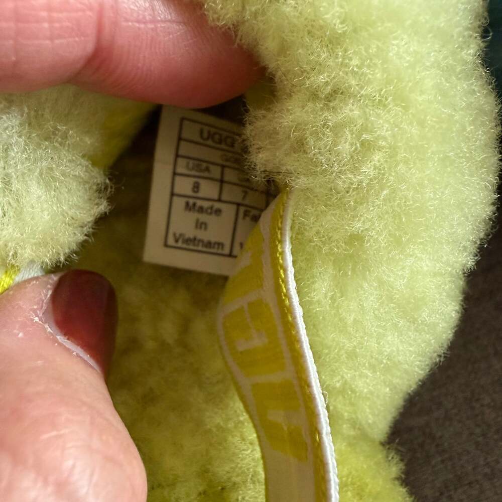 UGG Fluff Yeah Sundae Slide Neon Rainbow Sandals - Picture 5 of 6